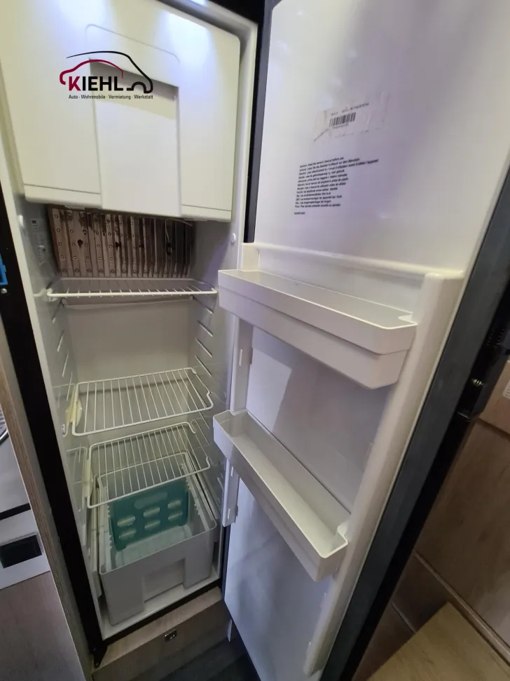 Fahrzeugbild Chausson Flash C 714 GA *Brennstoffzelle*Mitnahme Hund* #32