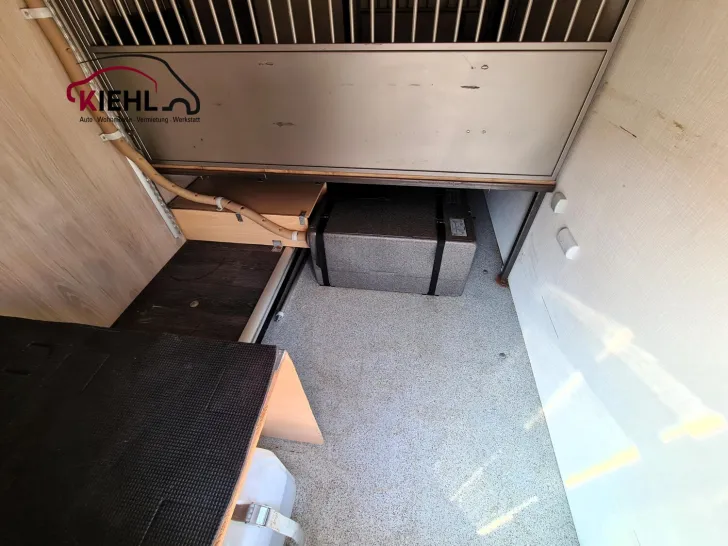 Fahrzeugbild Chausson Flash C 714 GA *Brennstoffzelle*Mitnahme Hund* #40