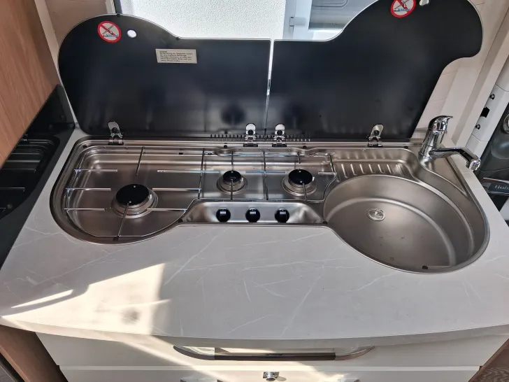 Fahrzeugbild Hobby DE LUXE EDITION 495 UL #17