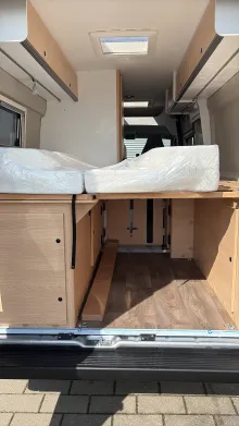 Heckgarage Sunlight Camper Van Cliff640 Sofort verfügbar