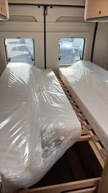 Betten Sunlight Camper Van Cliff640 Sofort verfügbar