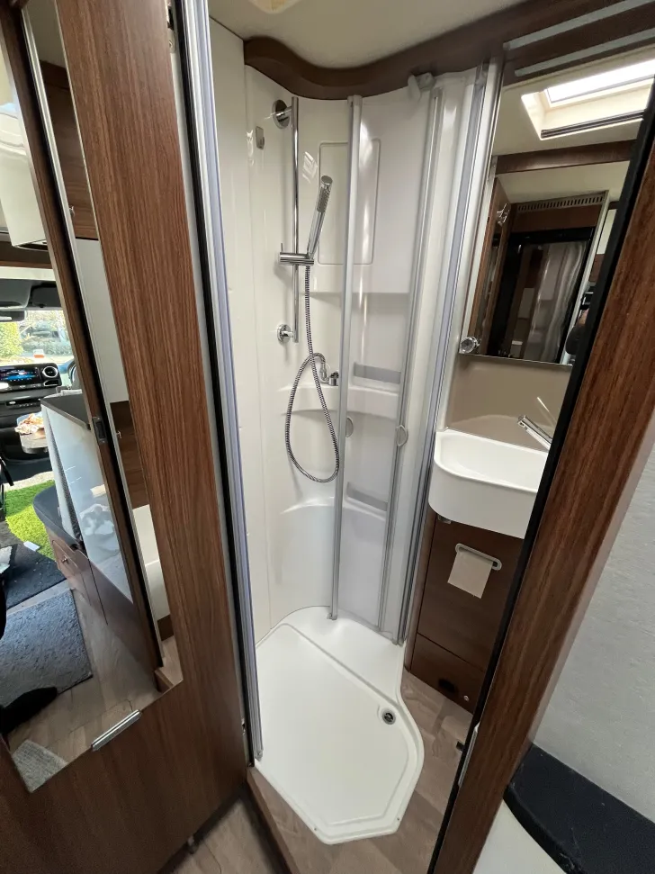 Fahrzeugbild Hymer B-Klasse MC I 580 Guter zustand 18 Zol #10