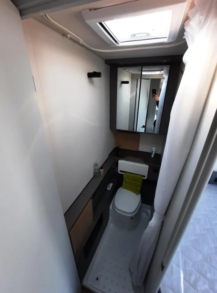 Fahrzeugbild Bürstner B66 465 TS Verfüg./Sparen Sie 3.810,- € #16