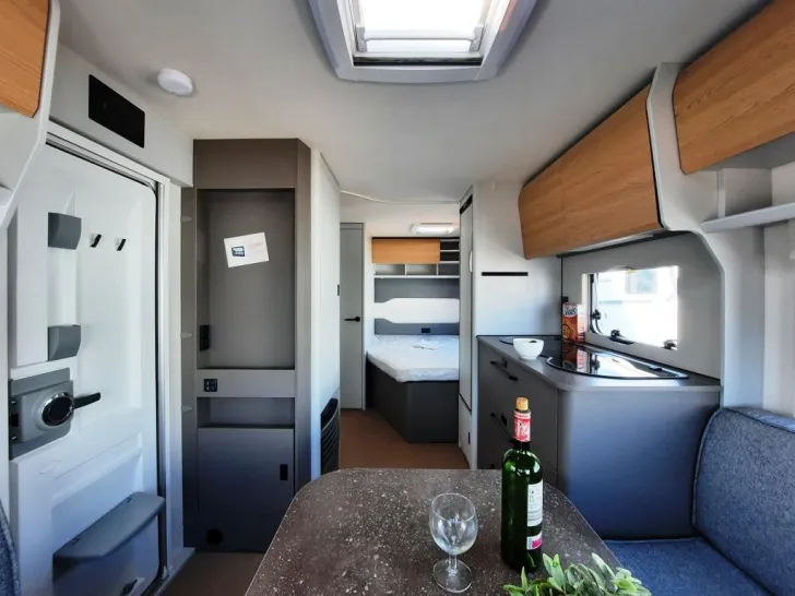 Fahrzeugbild Bürstner B66 465 TS Verfüg./Sparen Sie 3.810,- € #7