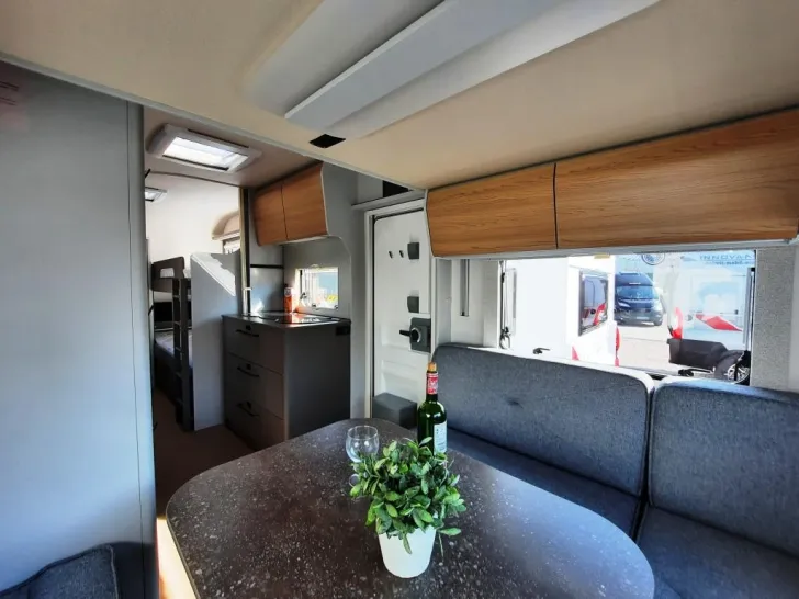 Fahrzeugbild Bürstner B66 Plus 510 TK #9