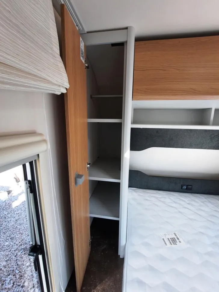 Fahrzeugbild Bürstner B66 485 TS Verfüg./Sparen Sie 4.170,- € #20