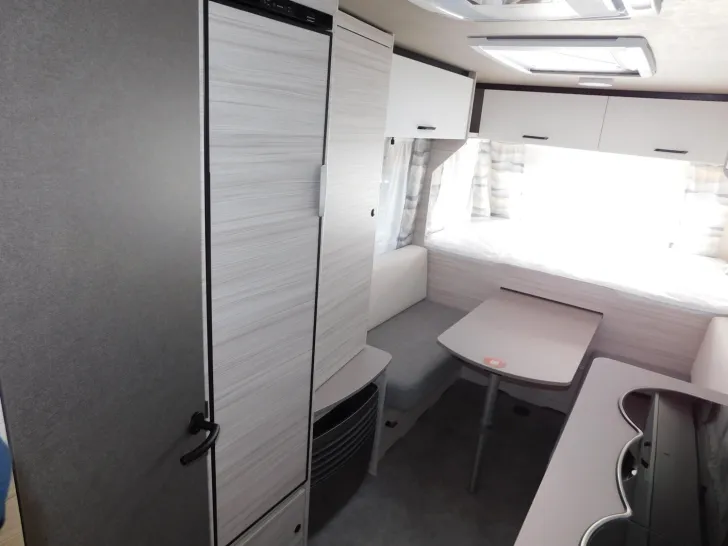 Fahrzeugbild Dethleffs c-joy Active 480 QLK Verfügbar ab November 2026 #7