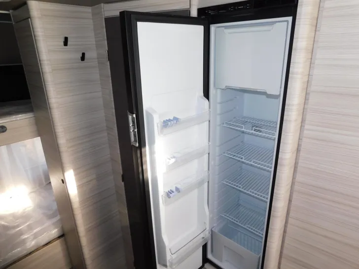 Fahrzeugbild Dethleffs c-joy Active 480 QLK Verfügbar ab November 2026 #12