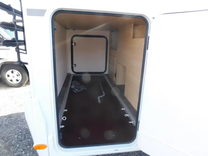 Fahrzeugbild Sunlight Adventure V 66 Verfügbar ab November 2026 #7