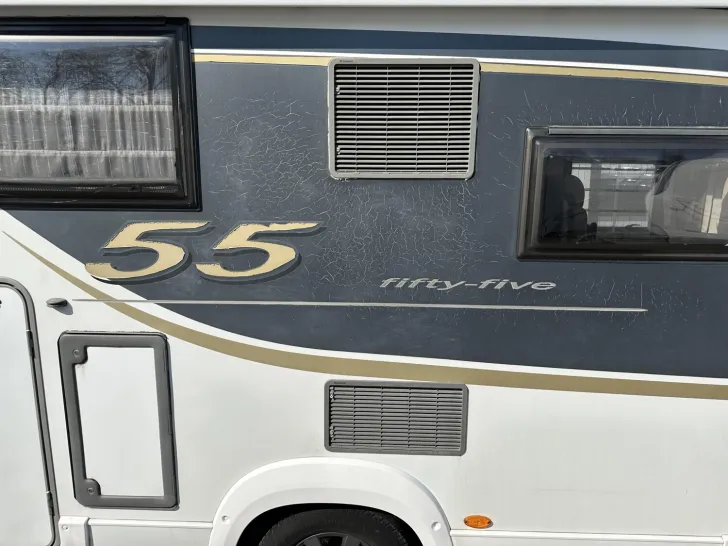 Fahrzeugbild Bürstner Nexxo T 690 fifty five #4