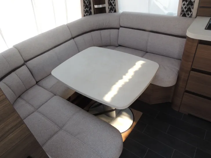 Fahrzeugbild Tabbert Puccini 550 E 2,3 #4