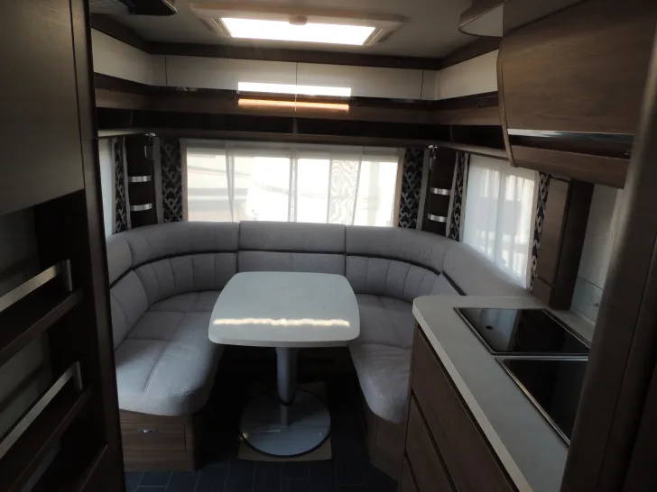 Fahrzeugbild Tabbert Puccini 550 E 2,3 #8