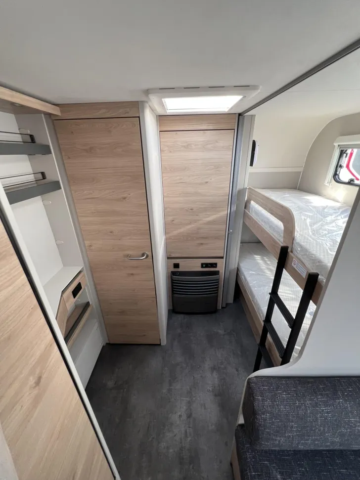 Fahrzeugbild Dethleffs Camper 540 QMK *2000 kg*Tür mit Fenster*ATC* #13