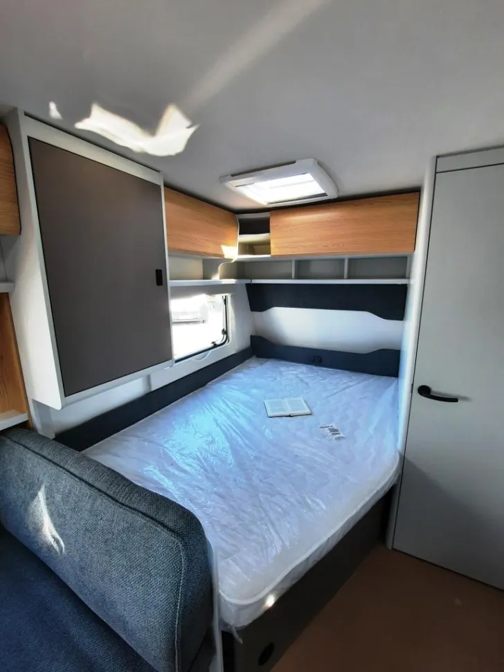 Fahrzeugbild Bürstner B66 480 TK Verfüg./Sparen Sie 3.670,- € #10