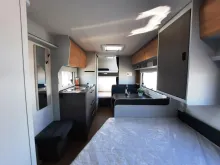 Fahrzeugbild Bürstner B66 480 TK Verfüg./Sparen Sie 3.670,- € #7
