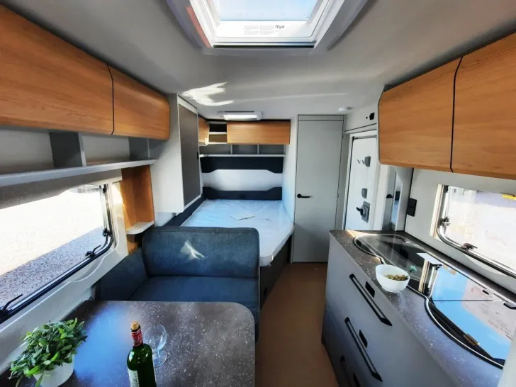Fahrzeugbild Bürstner B66 480 TK Verfüg./Sparen Sie 3.670,- € #4