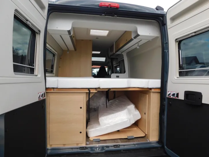 Fahrzeugbild Sunlight Cliff X 640 Verfügbar ab November 2026 #7