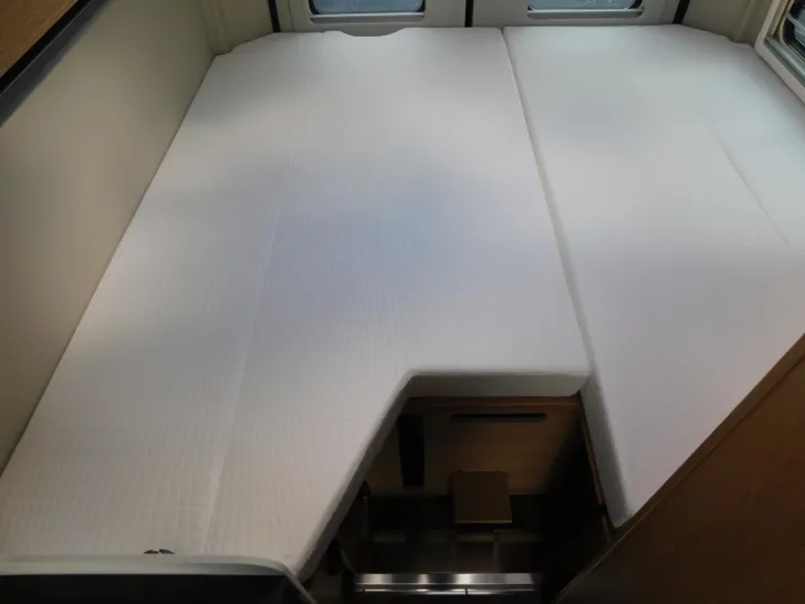 Fahrzeugbild Sunlight Cliff X 640 Verfügbar ab November 2026 #19