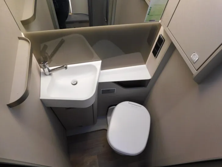 Fahrzeugbild Hymer Tramp S 685 HY4,Klima,Luftfeder,Lithium,Solar #19