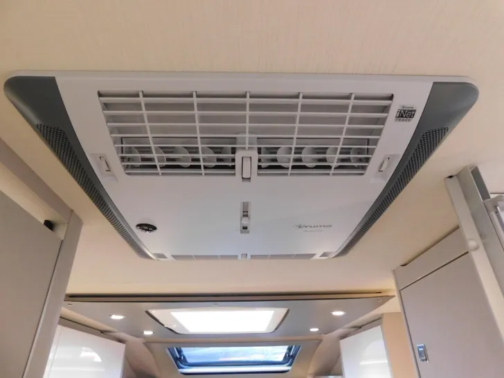 Fahrzeugbild Hymer Tramp S 685 HY4,Klima,Luftfeder,Lithium,Solar #22