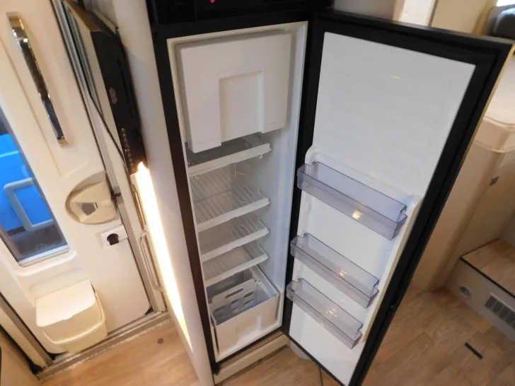 Fahrzeugbild Hymer Tramp S 685 HY4,Klima,Luftfeder,Lithium,Solar #23