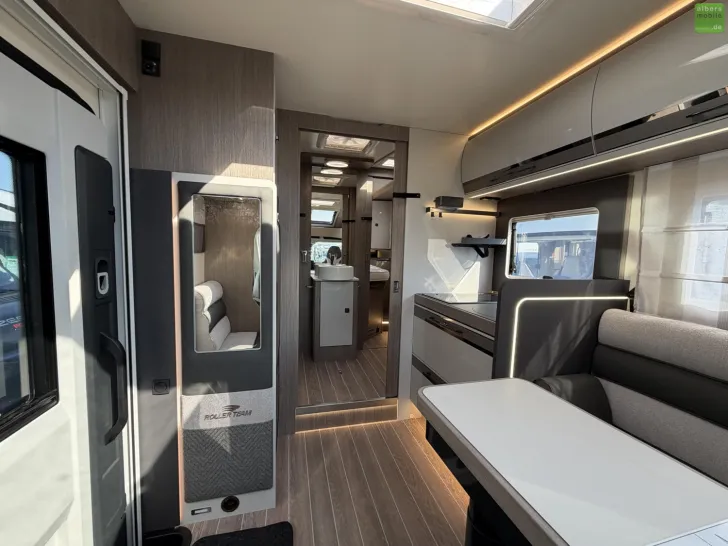 Fahrzeugbild Roller Team Zefiro 266 P Truma C 6 DE Heizung 4100 kg 2026 #11