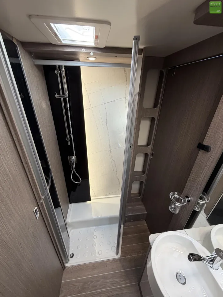 Fahrzeugbild Roller Team Zefiro 266 P Truma C 6 DE Heizung 4100 kg 2026 #21