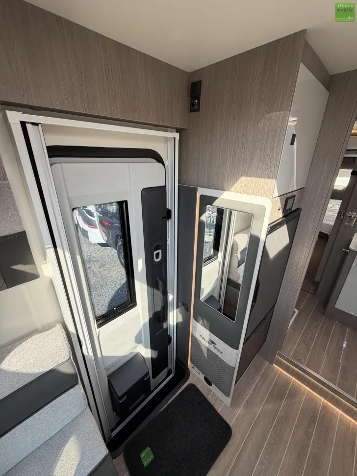 Fahrzeugbild Roller Team Zefiro 266 P Truma C 6 DE Heizung 4100 kg 2026 #27