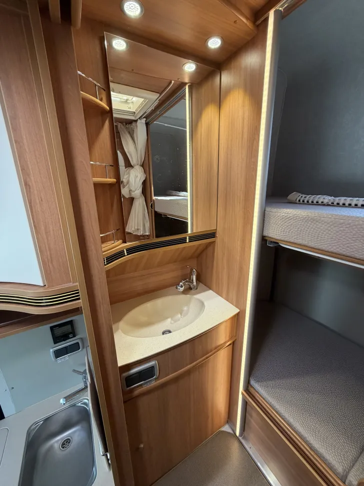 Fahrzeugbild Pössl H-Line Vario 545 #16