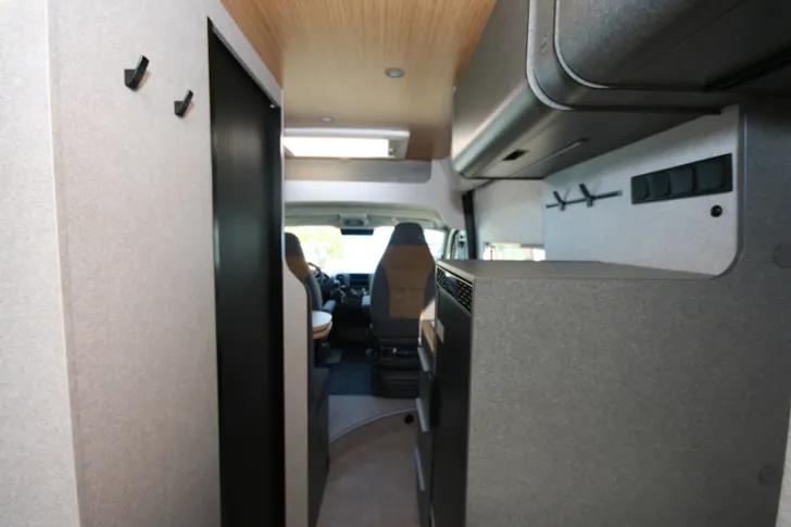 Fahrzeugbild Hymer Camper Van Redwood 601 #7