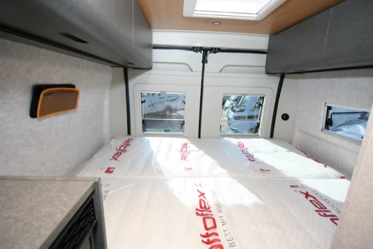 Fahrzeugbild Hymer Camper Van Redwood 601 #22