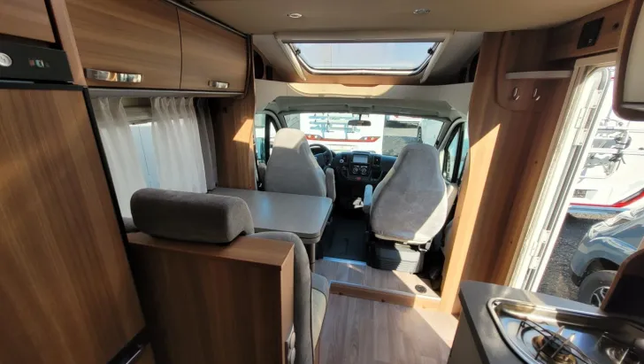 Fahrzeugbild Weinsberg CaraLoft 600 MF *SAT*TV*Klima*Solar*Navi*RFK* #24