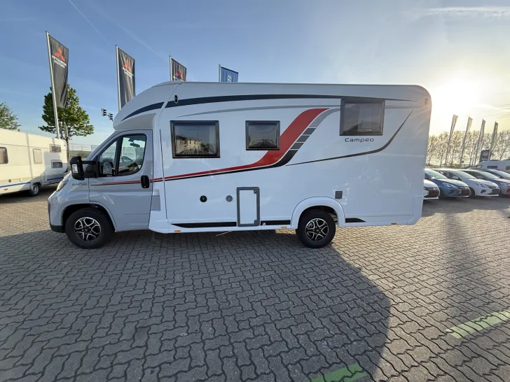 Fahrzeugbild Bürstner Campeo TD 690 G #19
