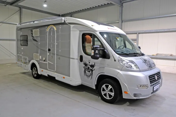 Fahrzeugbild Dethleffs T 6901 Eighty Edition/Festbett/Panorama/2xKlima #2