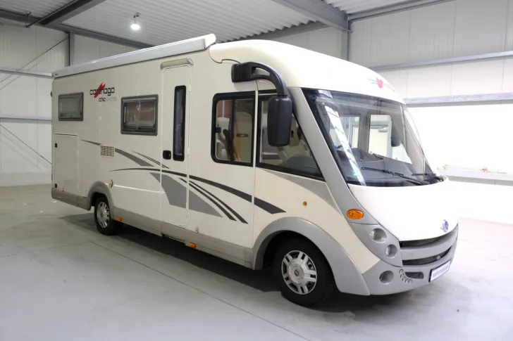 Fahrzeugbild Carthago Chic C- Line 4.2/Einzelbetten+Hubbett/2xKlima #3