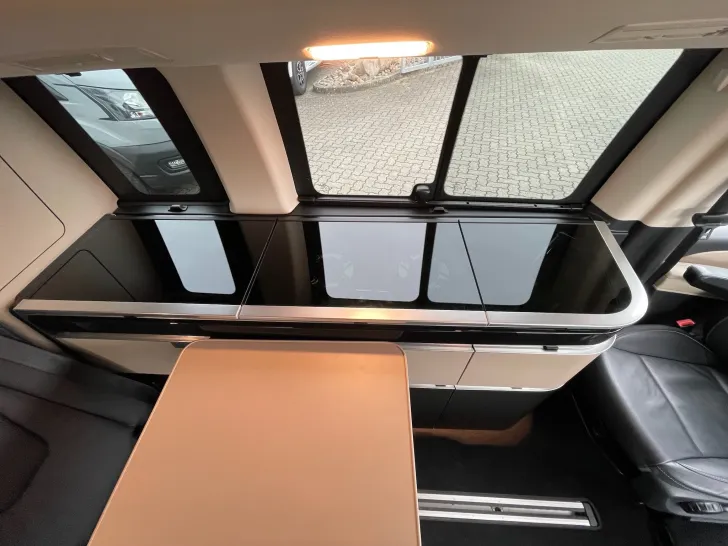 Fahrzeugbild Mercedes-Benz Marco Polo V 300d AMG #32