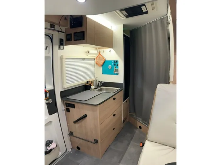 Fahrzeugbild Joa Camp Teilintegrierte 75T Well Maintained #5