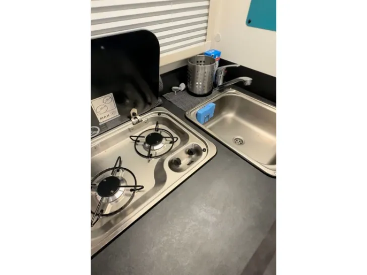 Fahrzeugbild Joa Camp Teilintegrierte 75T Well Maintained #8