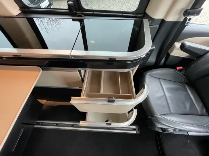 Fahrzeugbild Mercedes-Benz Marco Polo V 300d AMG #36