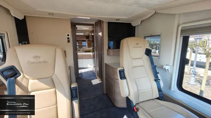 Fahrzeugbild Concorde Carver 890 RRL im Kundenauftrag #11
