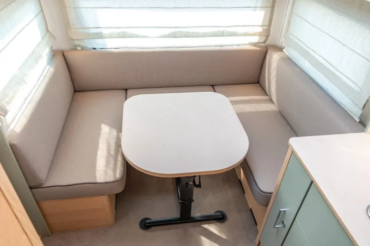 Fahrzeugbild LMC Style 440 D *Style Paket*1.500 kg*Franz. Bett* #8