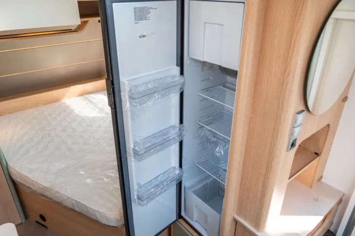 Fahrzeugbild LMC Style 440 D *Style Paket*1.500 kg*Franz. Bett* #11