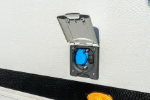 Fahrzeugbild LMC Vivo 580 D *Vivo Paket*2.000kg*Heckbad*LMF* #7