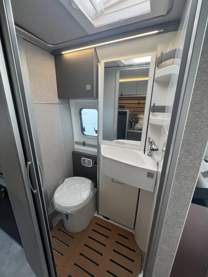 Fahrzeugbild Hymer Camper Van Camper Van Yellowstone Fiat #3