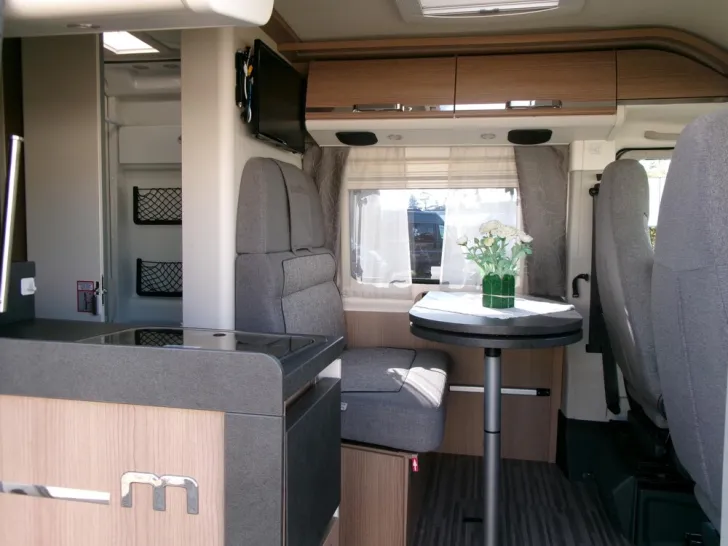 Fahrzeugbild Malibu Charming coupé 600 DB K #4