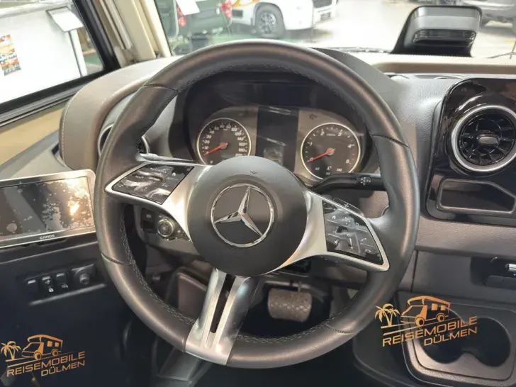 Fahrzeugbild Eura Mobil Integra Line GT 726EF Mondial Pakete MBUX #30