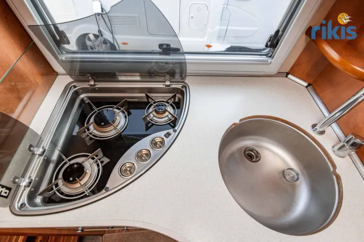 Fahrzeugbild Carthago chic c-line I 4.2 #15