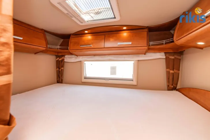 Fahrzeugbild Carthago chic c-line I 4.2 #18