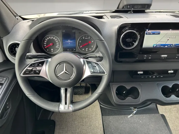 Fahrzeugbild Carthago chic c-line T 4.9 LE #8