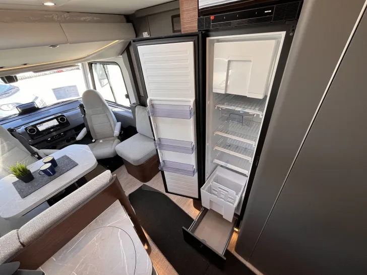 Fahrzeugbild Hymer B-MC I 680 *Premium*Arktis*W-LAN* #17